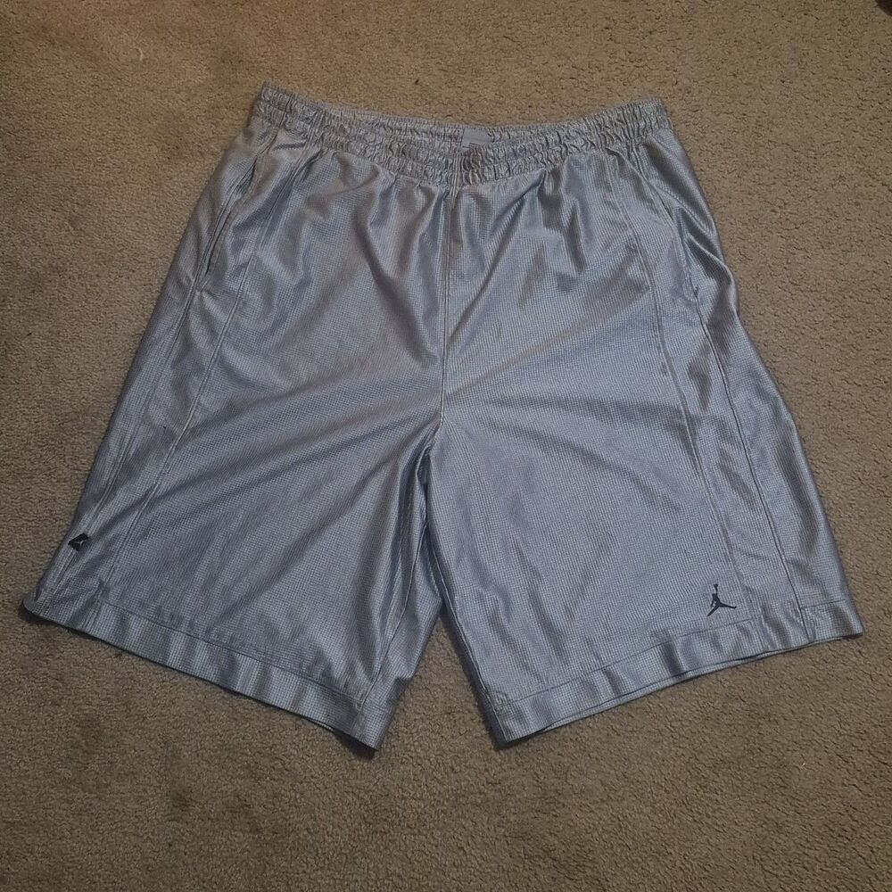 Air Jordan Shiny Silky Dazzle Basketball Shorts Silver Gray Mens 2XL Vintage